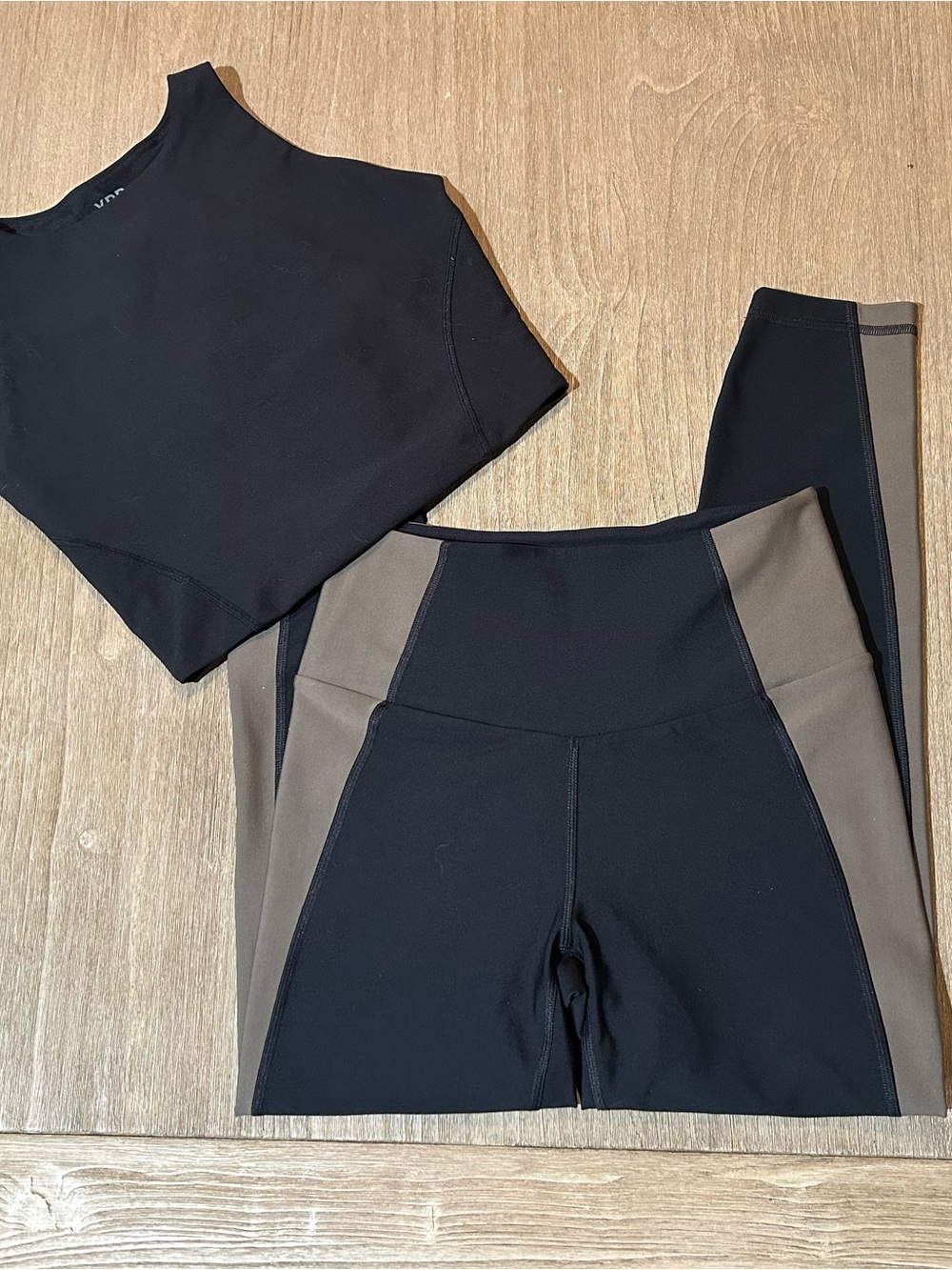 YPB Abercrombie & Fitch Athletic Set Small Top and Small/Short Bottoms